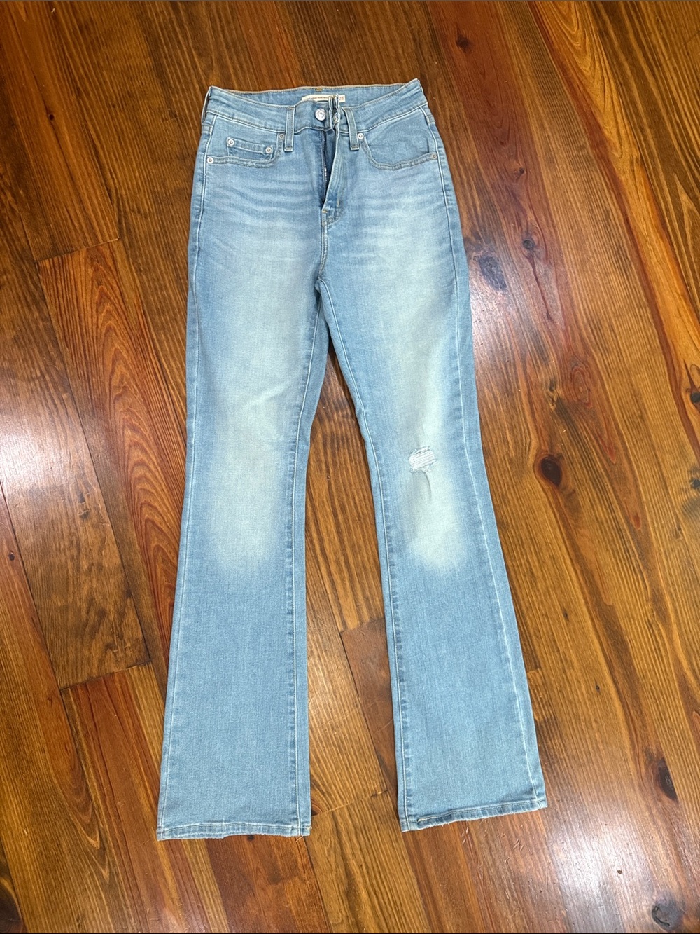 Levi's 725 High rise bootcut Light Wash Flare Jeans
